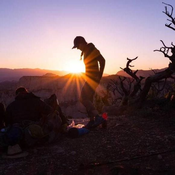 Meet your Posher, Mariel - Picture 1 of 1